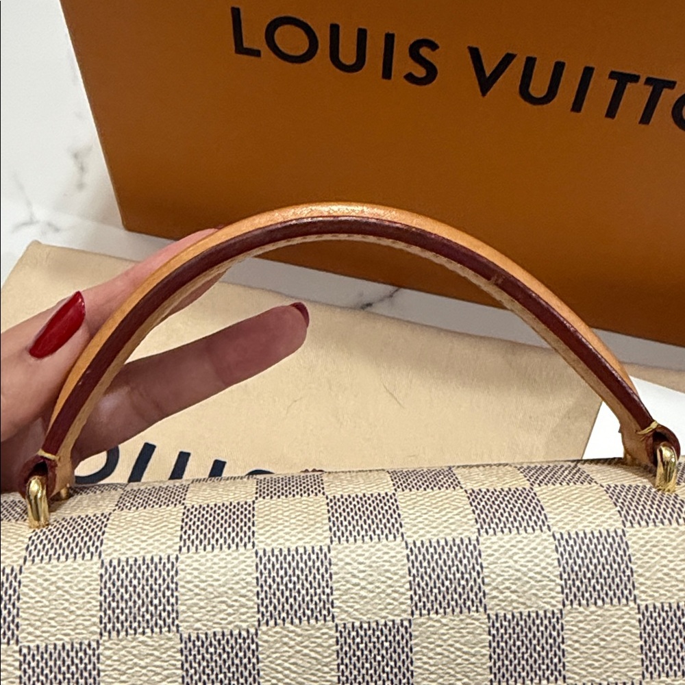 Louis Vuitton Croisette - Picture 4 of 15